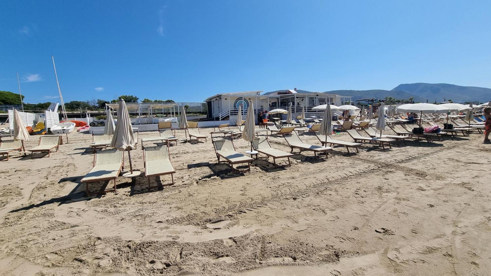 Villa Cecilia Sul Lago Fronte Mare Sperlonga Extérieur photo